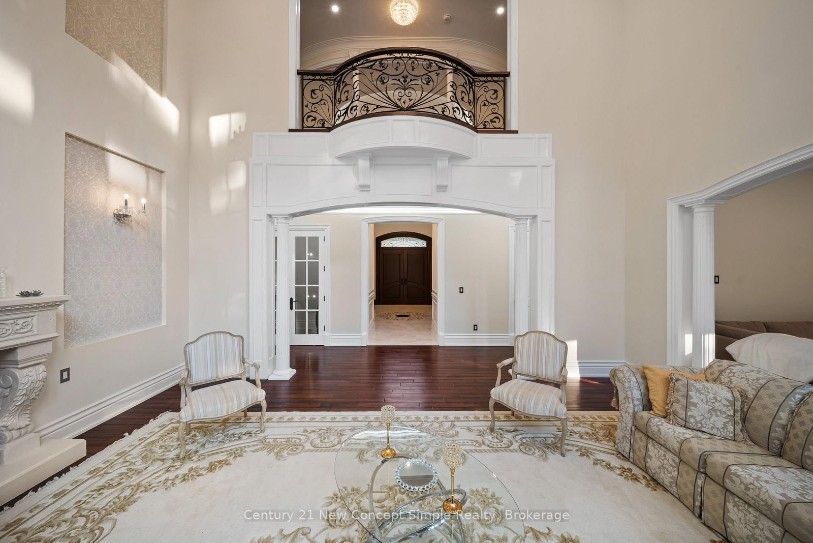 2637 Bluffs Way, Burlington — 10