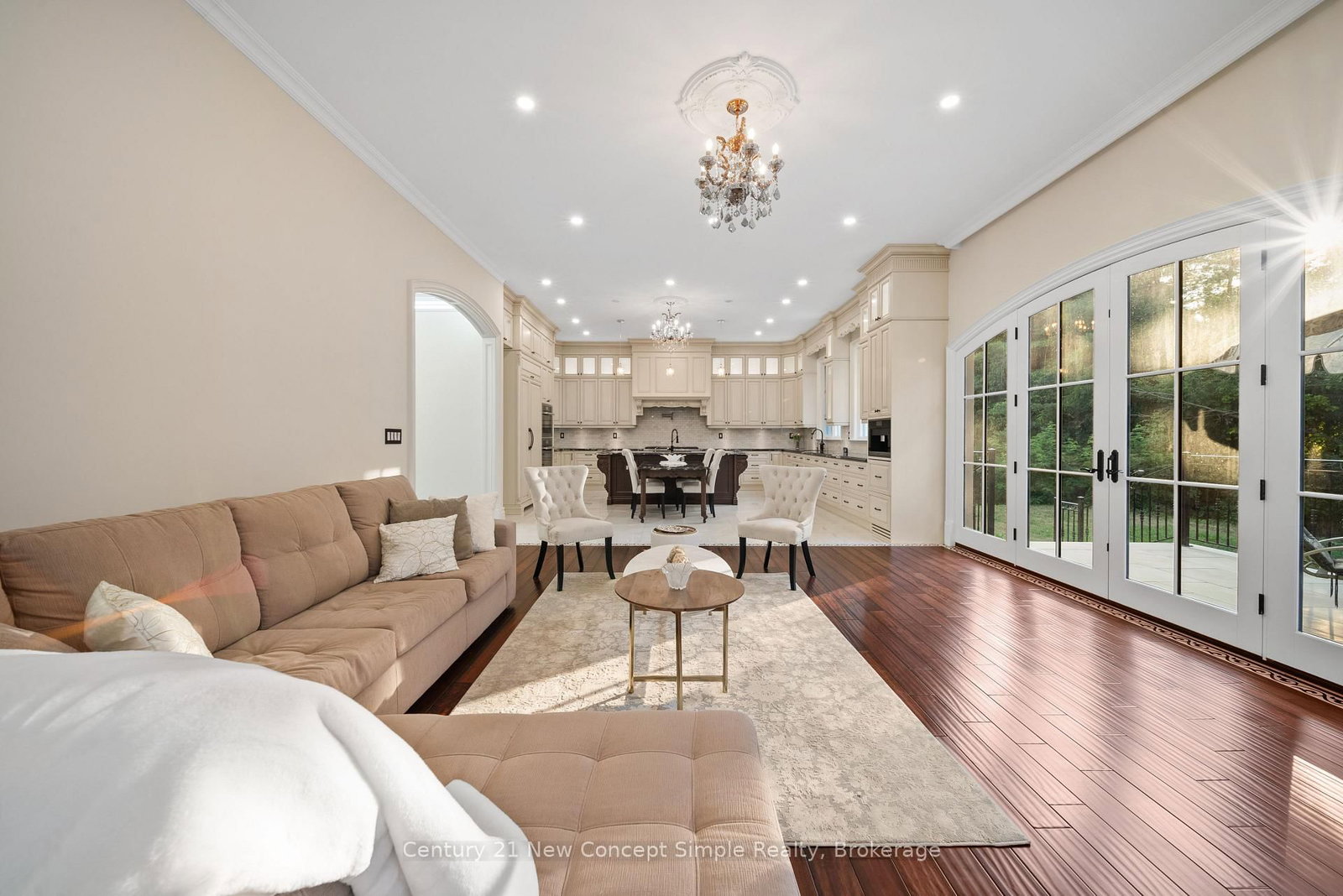 2637 Bluffs Way, Burlington — 14