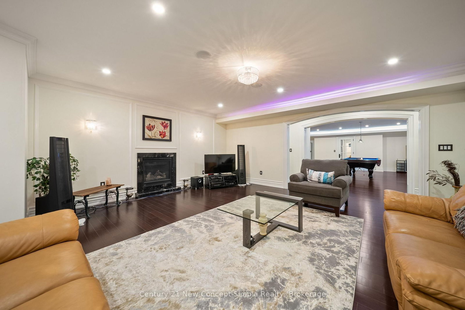 2637 Bluffs Way, Burlington — 45