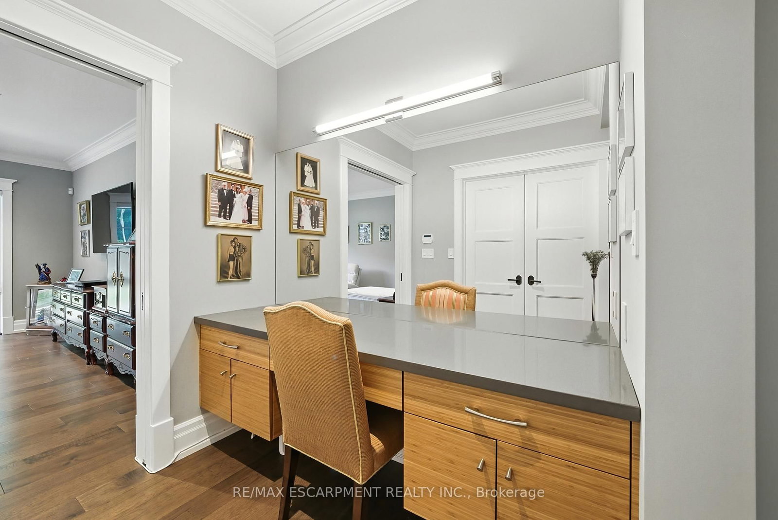 597 Old York Rd, Burlington — 18