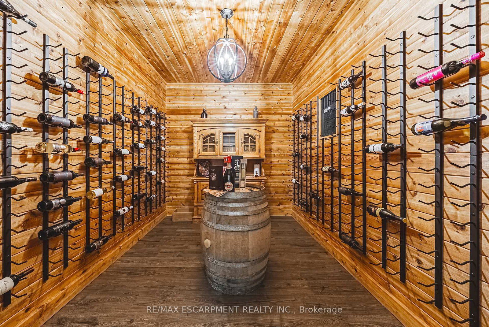 597 Old York Rd, Burlington — 34