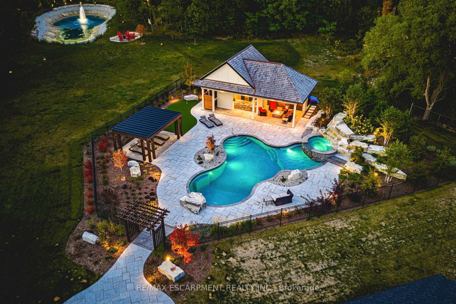 597 Old York Rd, Burlington — 45