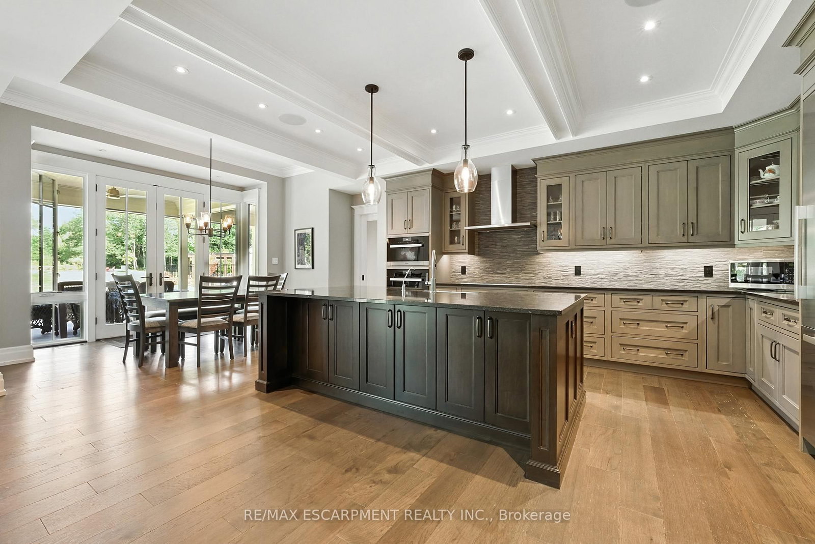 597 Old York Rd, Burlington — 8