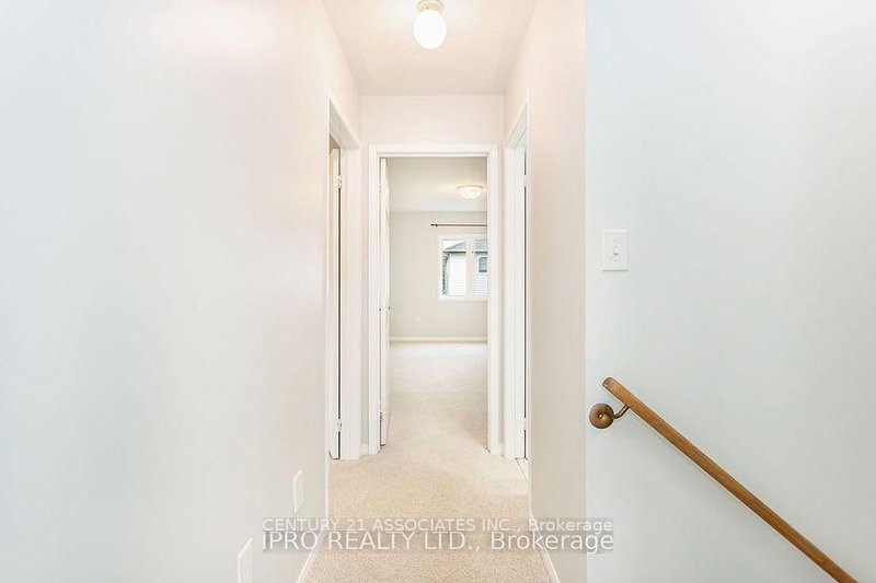 2410 Emerson Dr - Photo 2