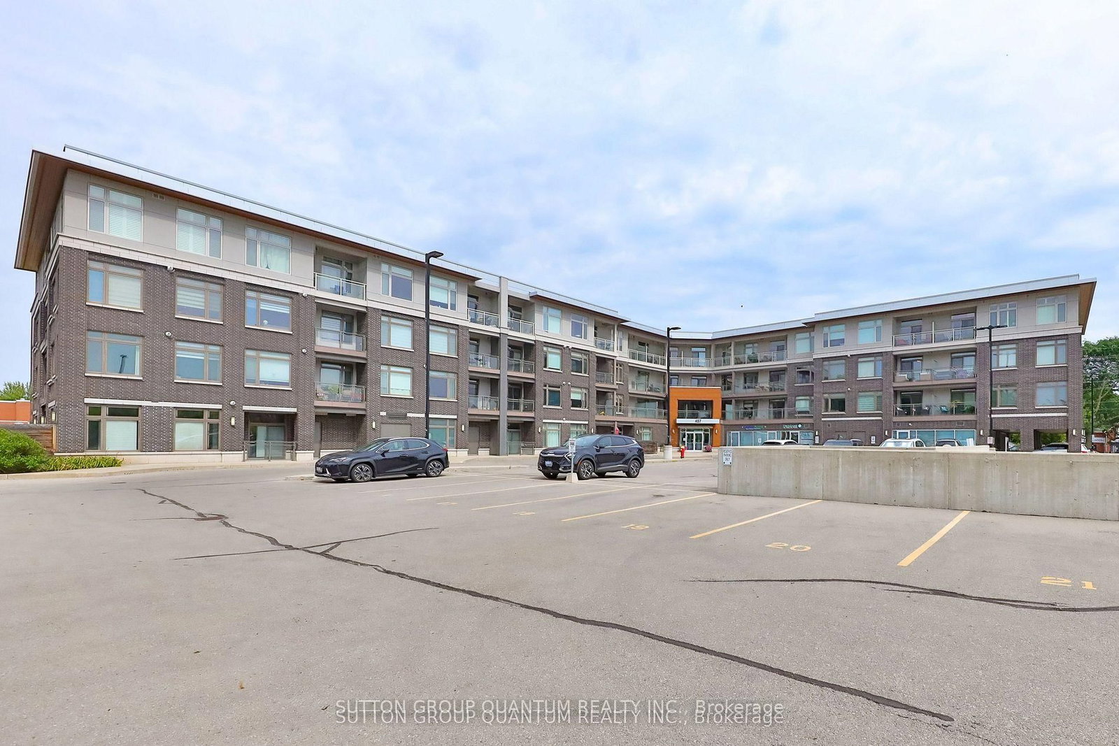 418-457 Plains Rd, Burlington — 10