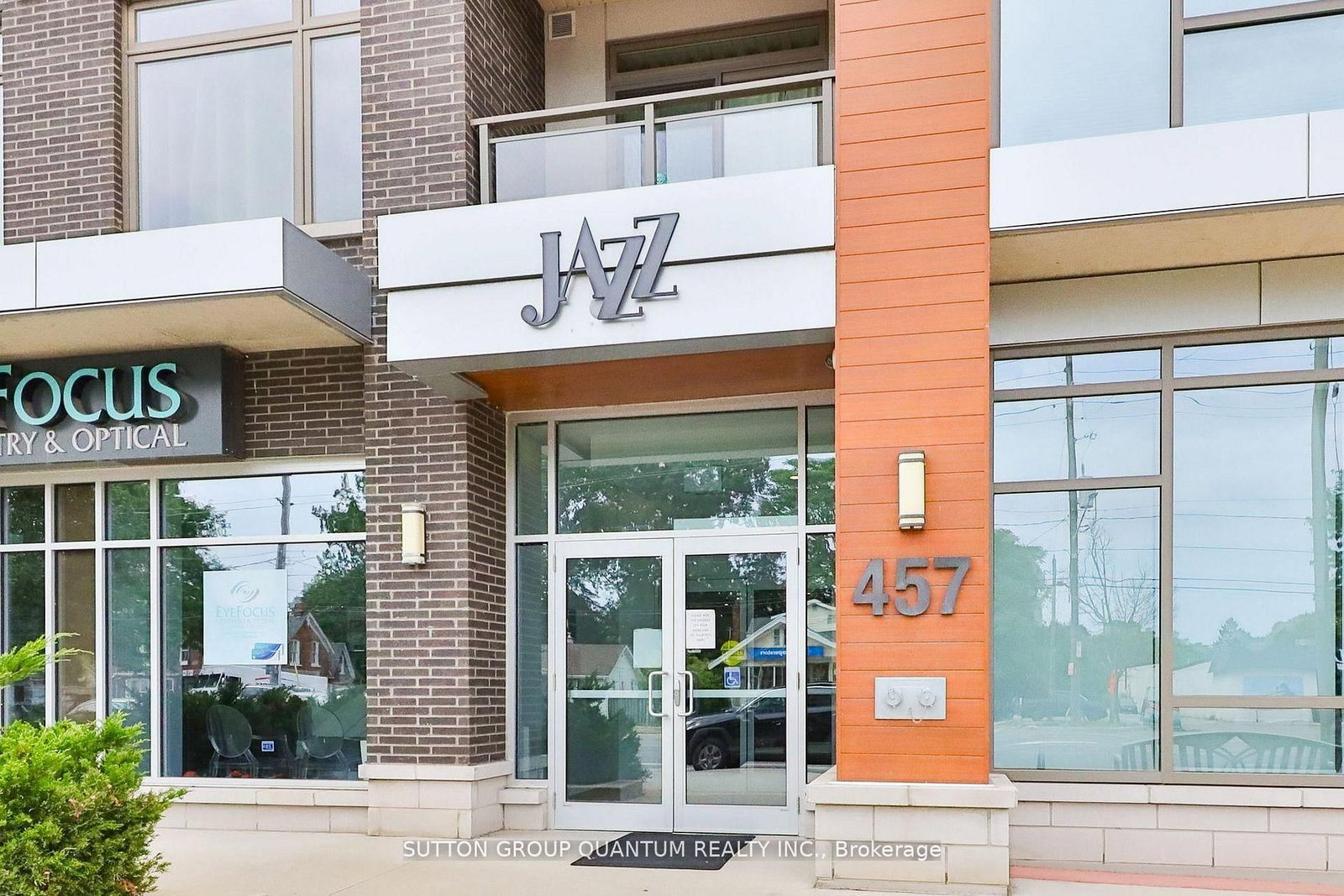 418-457 Plains Rd, Burlington — 3