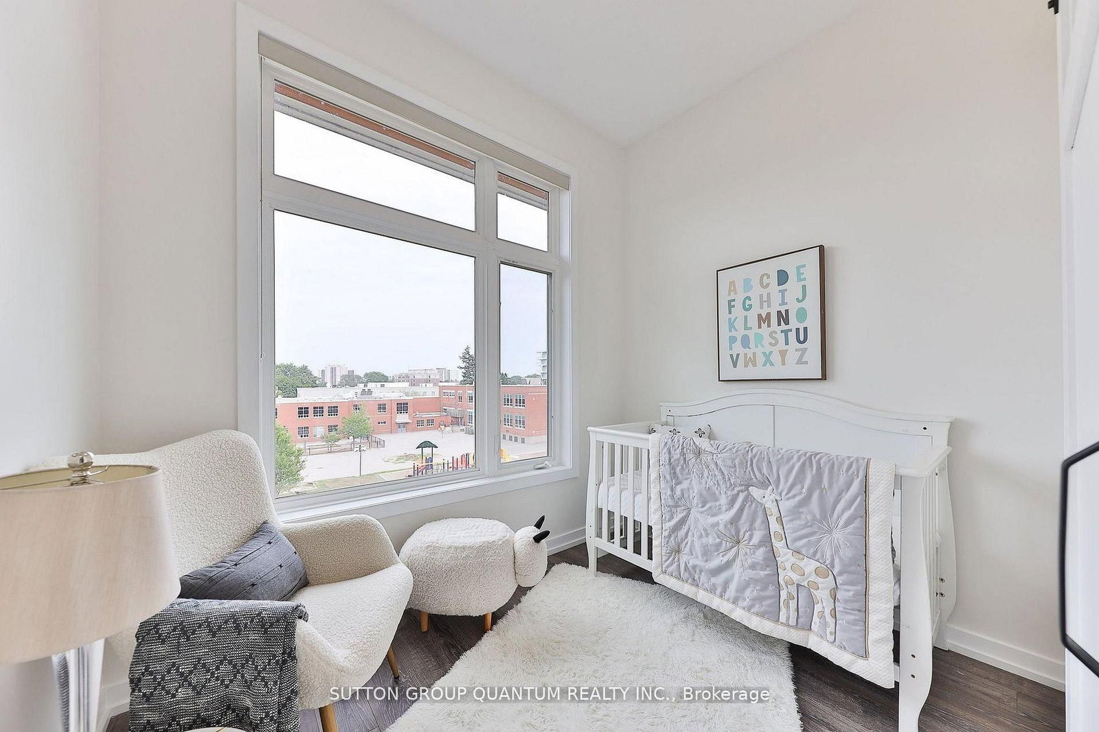 418-457 Plains Rd, Burlington — 33