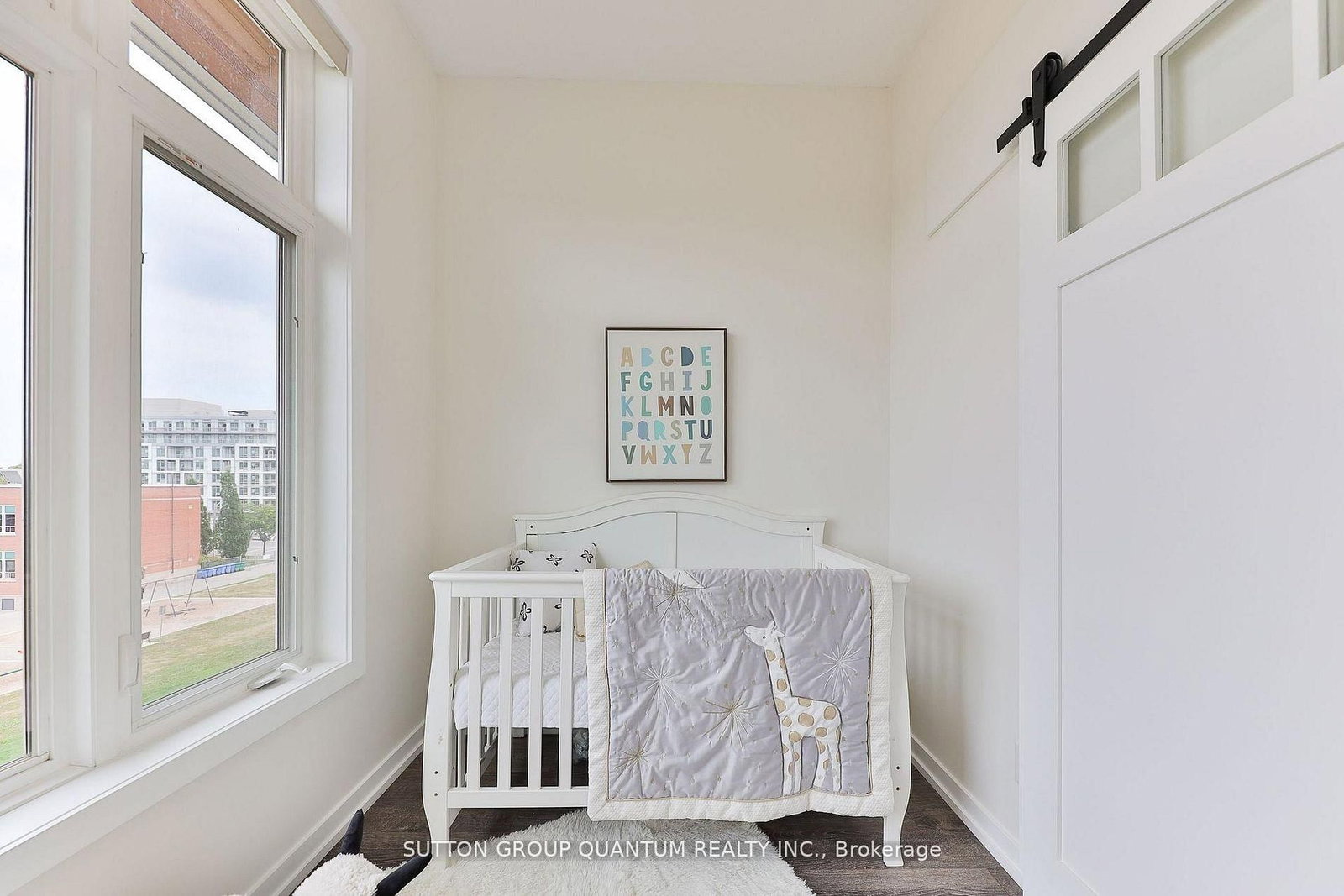 418-457 Plains Rd, Burlington — 35