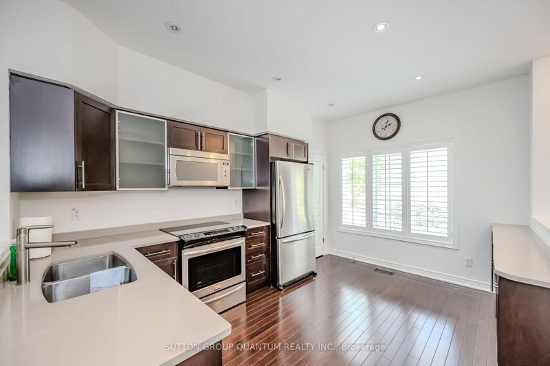 4304 INGRAM - Photo 2