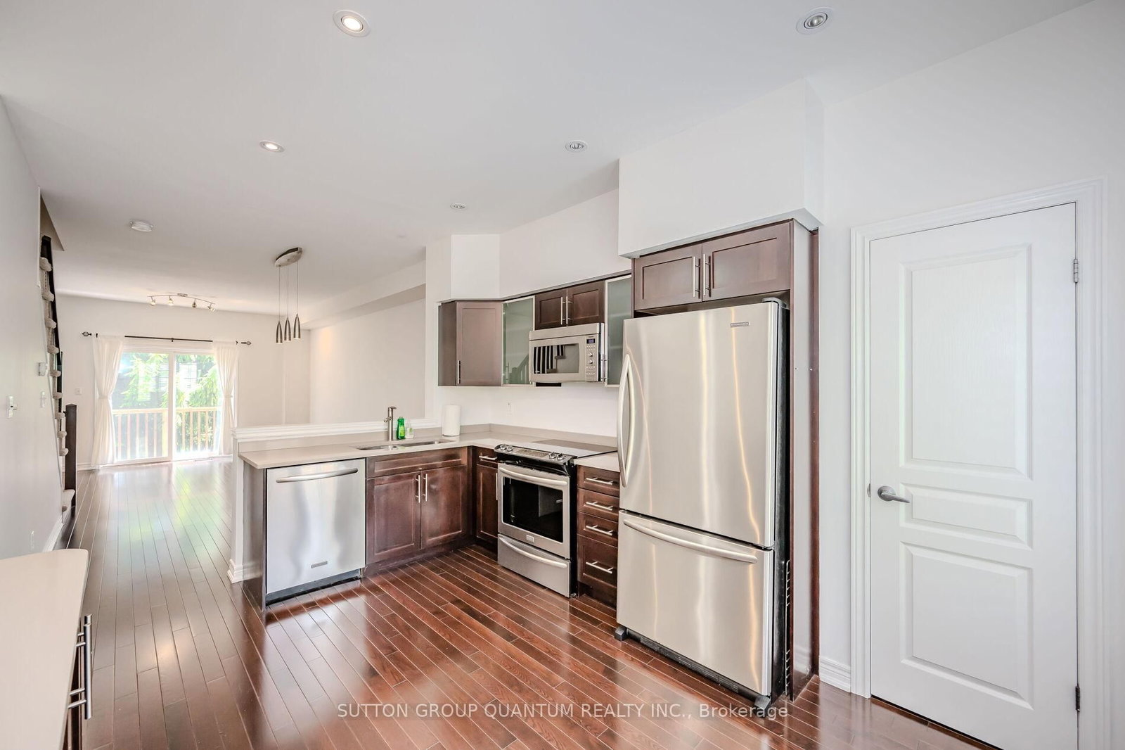 4304 INGRAM, Burlington — 3