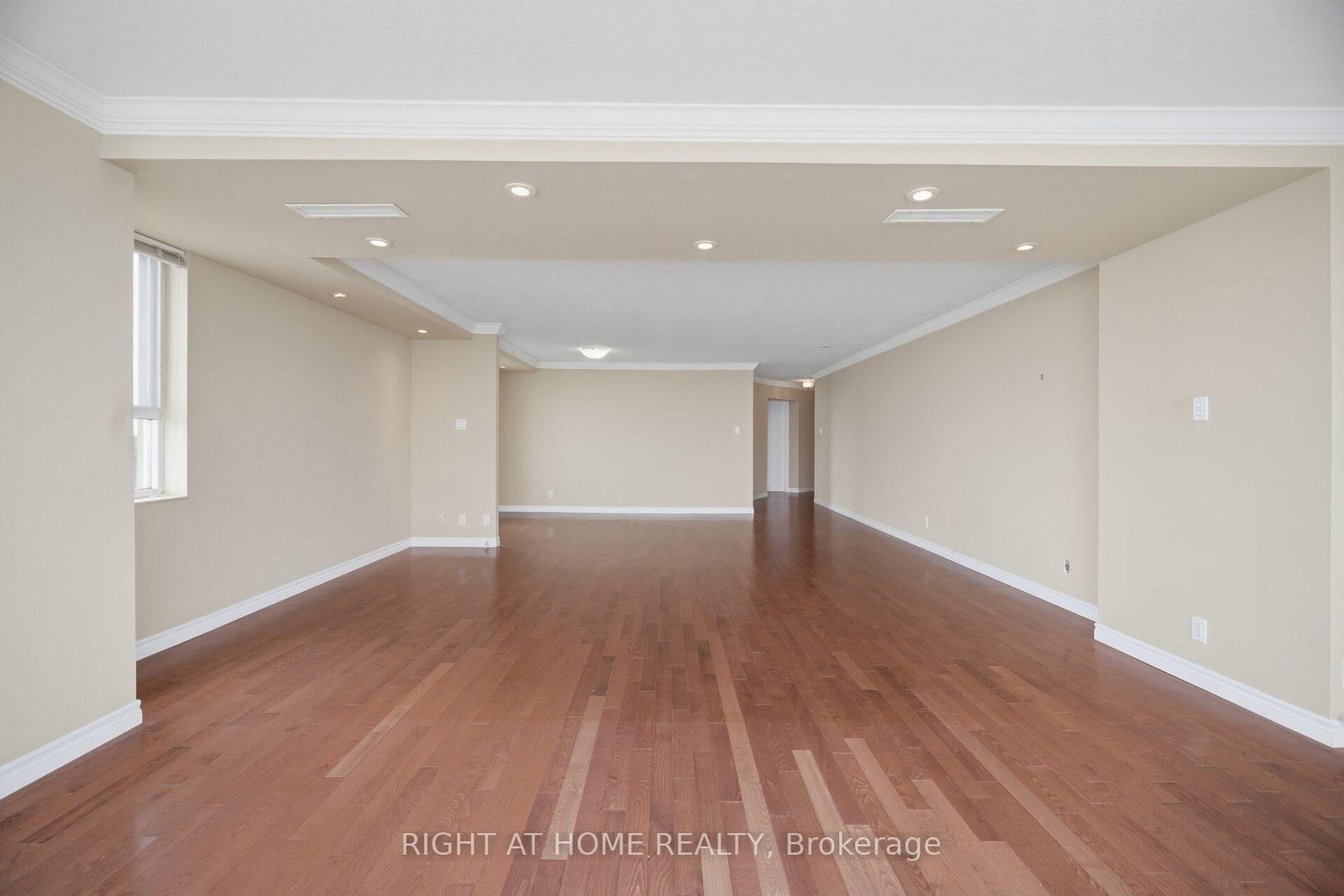 1104-5280 Lakeshore Rd, Burlington — 13