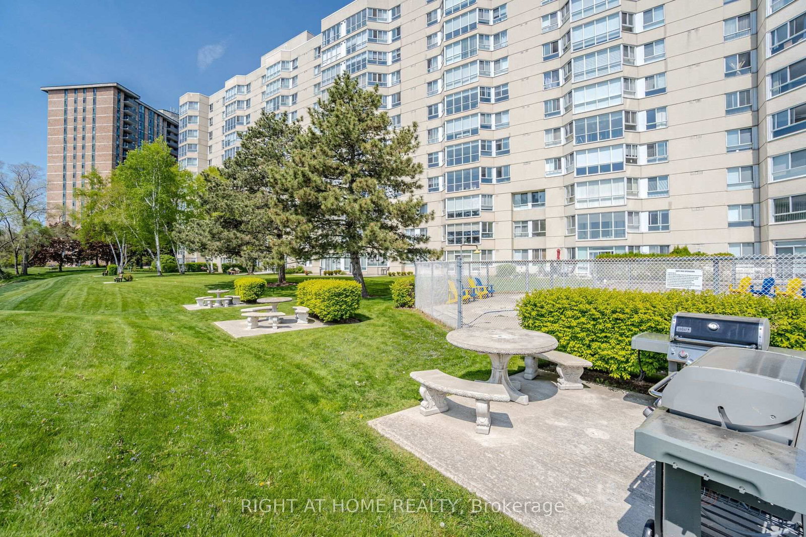 1104-5280 Lakeshore Rd, Burlington — 29
