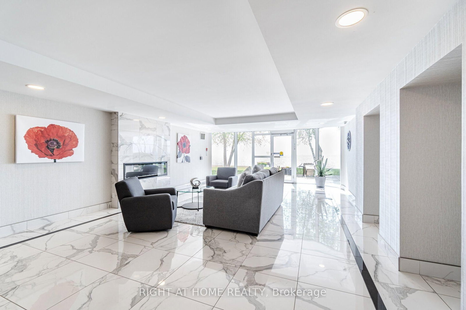1104-5280 Lakeshore Rd, Burlington — 4