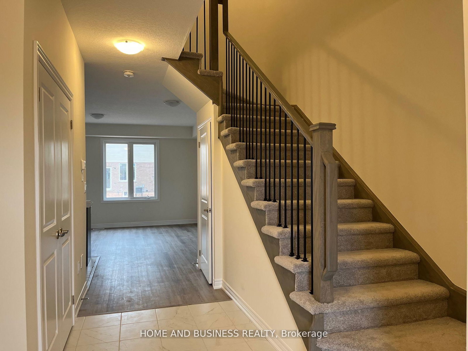 169 Sonoma Lane, Hamilton — 3