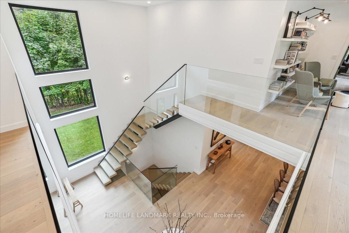 114 Reding Rd, Hamilton — 23