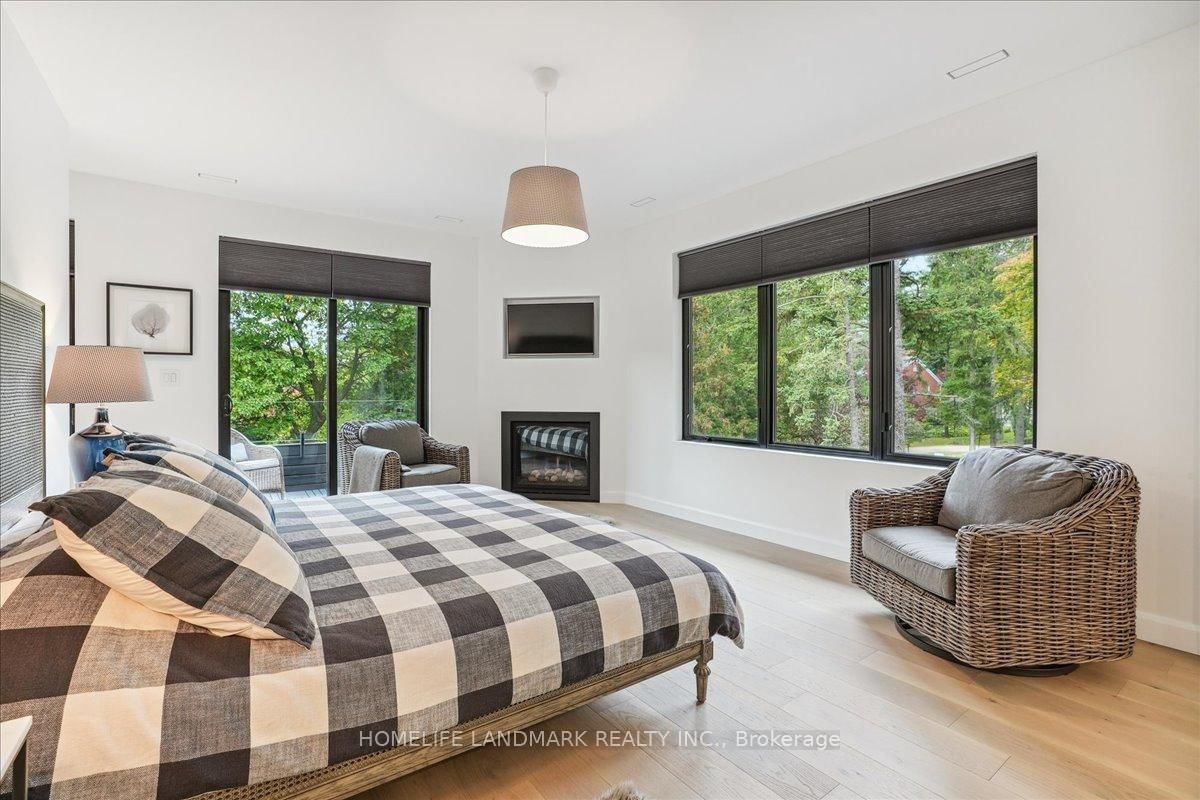 114 Reding Rd, Hamilton — 25