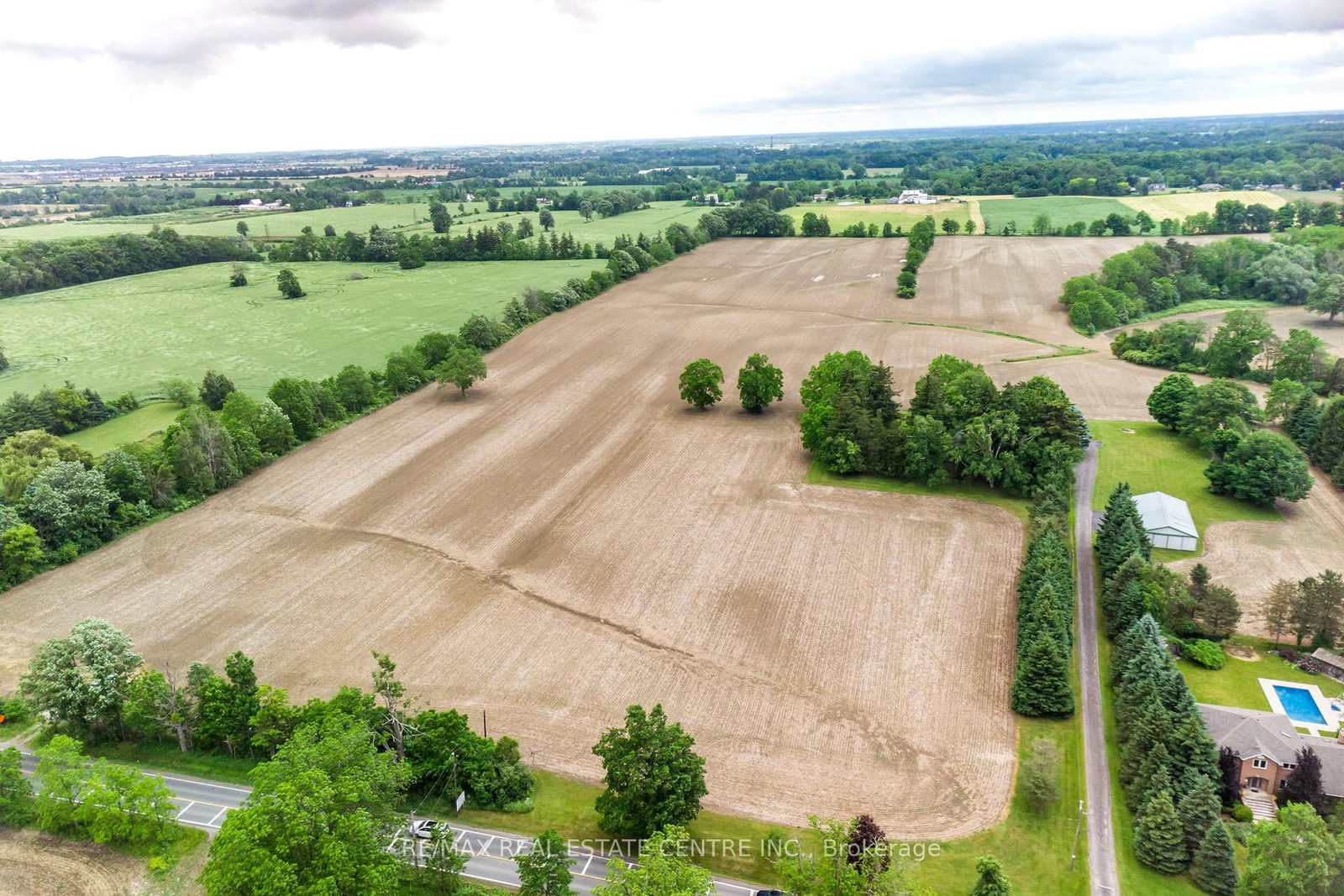 1283 Trinity Church Rd, Hamilton — 3
