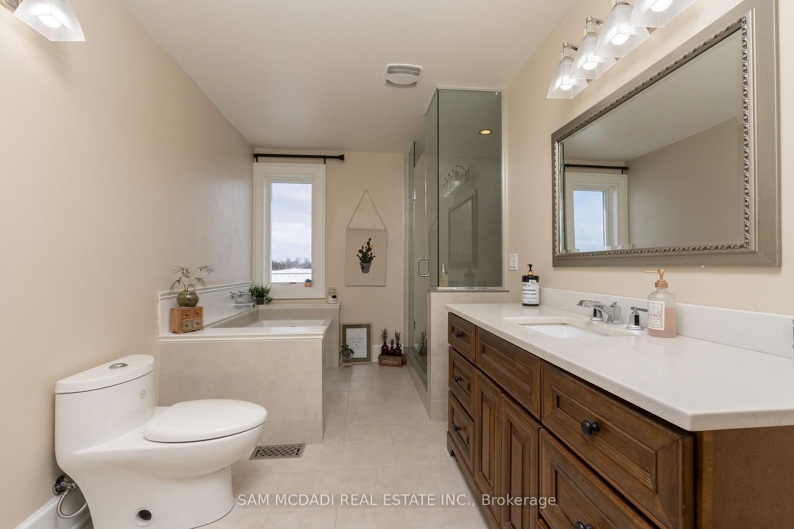 1046 Concession 6 Rd, Hamilton — 17