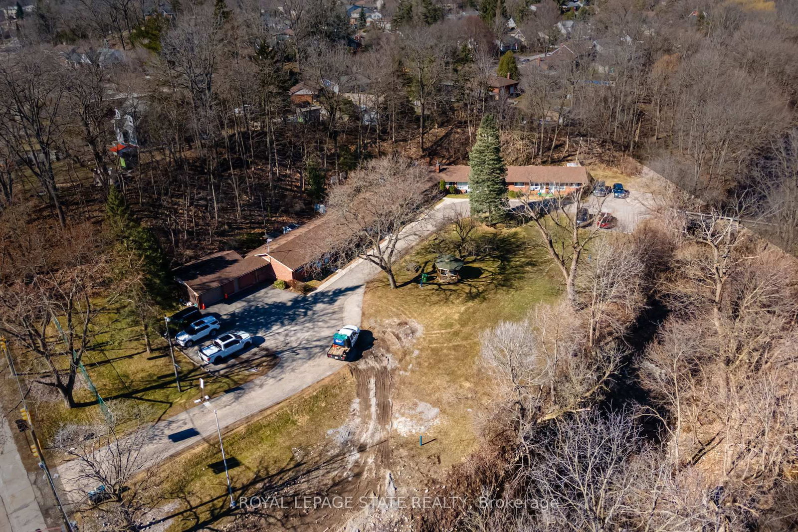 50 Creighton Rd, Hamilton — 11