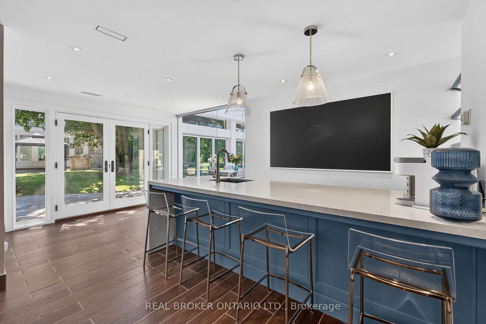 63 Mill St, Hamilton — 36