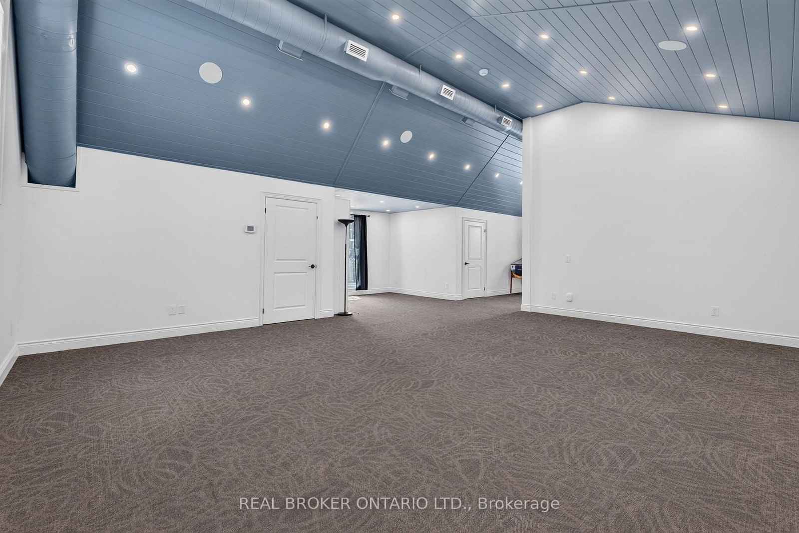 63 Mill St, Hamilton — 42