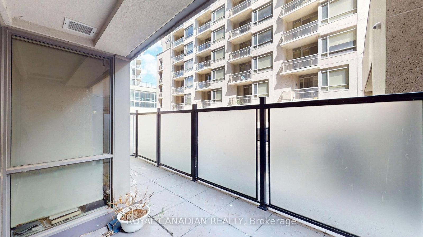 314-150 Main St, Hamilton — 17