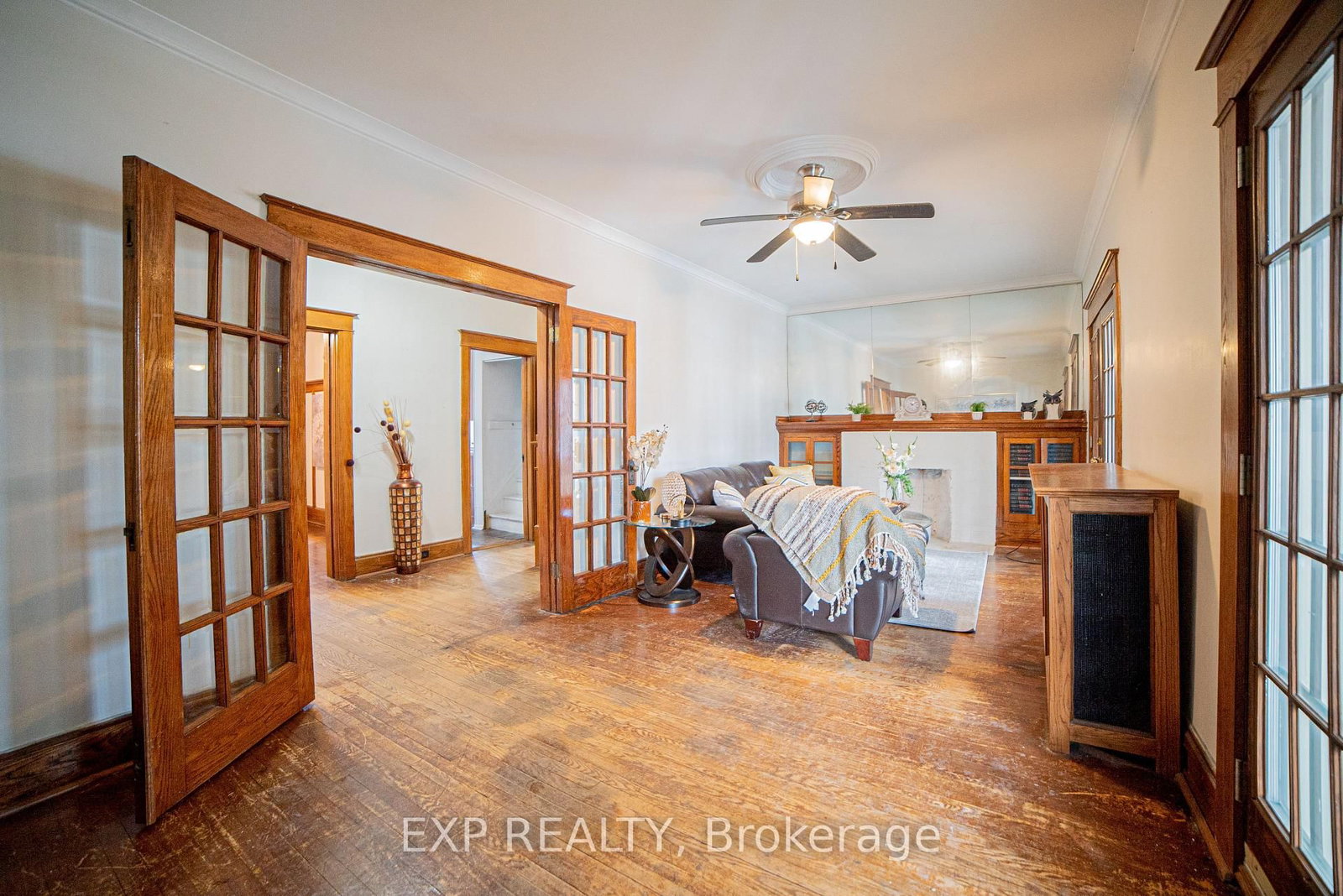 Main-52 Proctor Blvd, Hamilton — 12