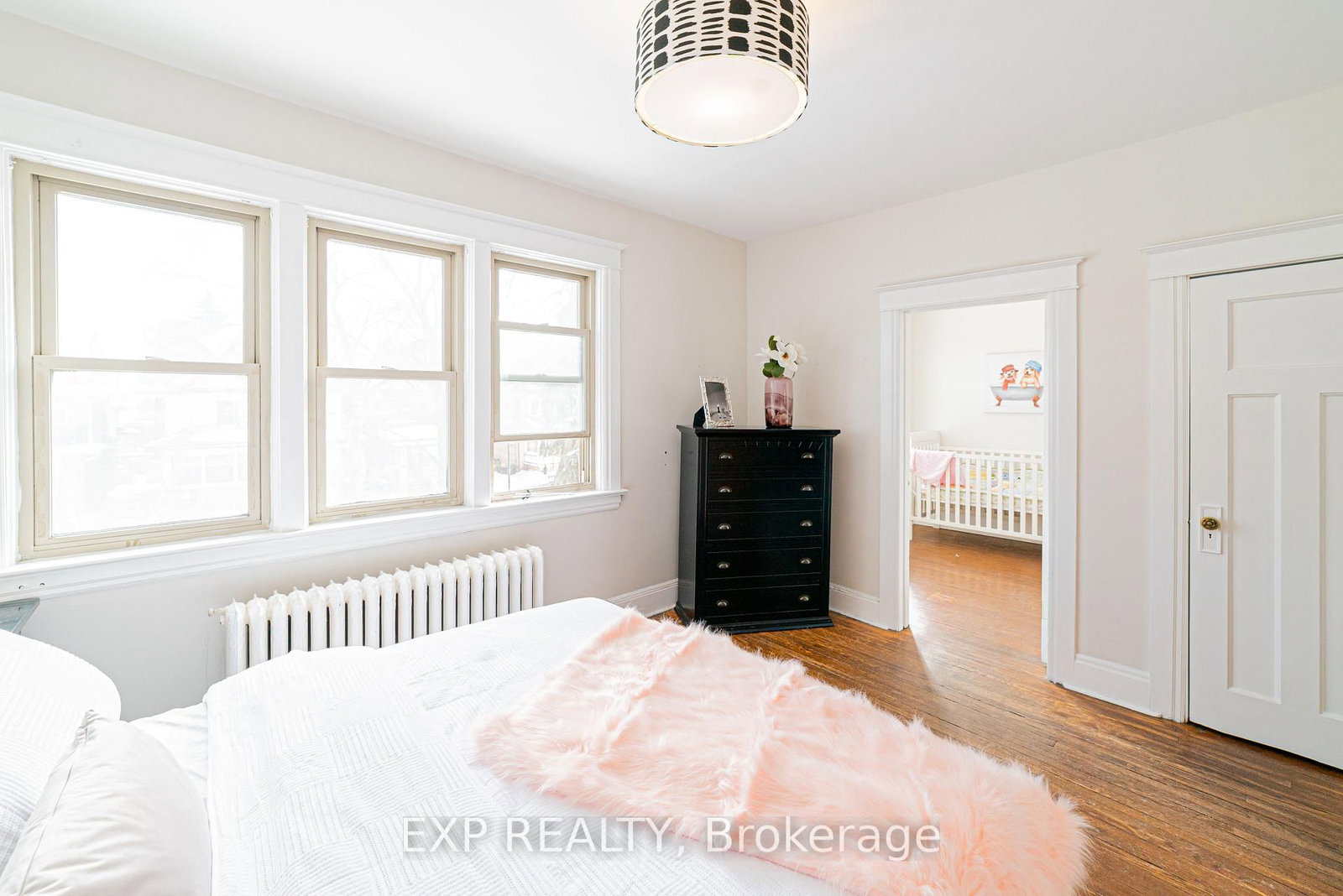 Main-52 Proctor Blvd, Hamilton — 14