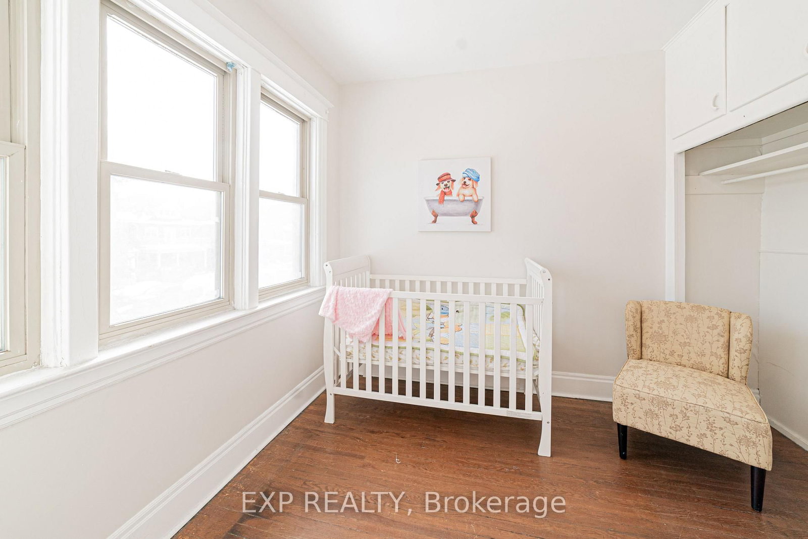 Main-52 Proctor Blvd, Hamilton — 16