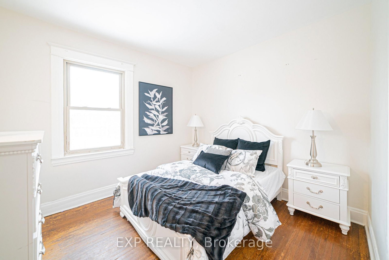 Main-52 Proctor Blvd, Hamilton — 21