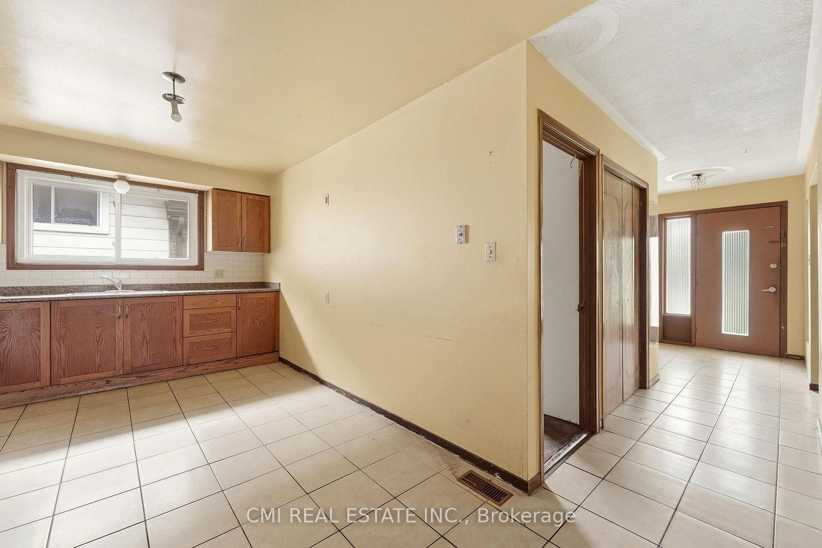 185 Lavina Cres, Hamilton — 16