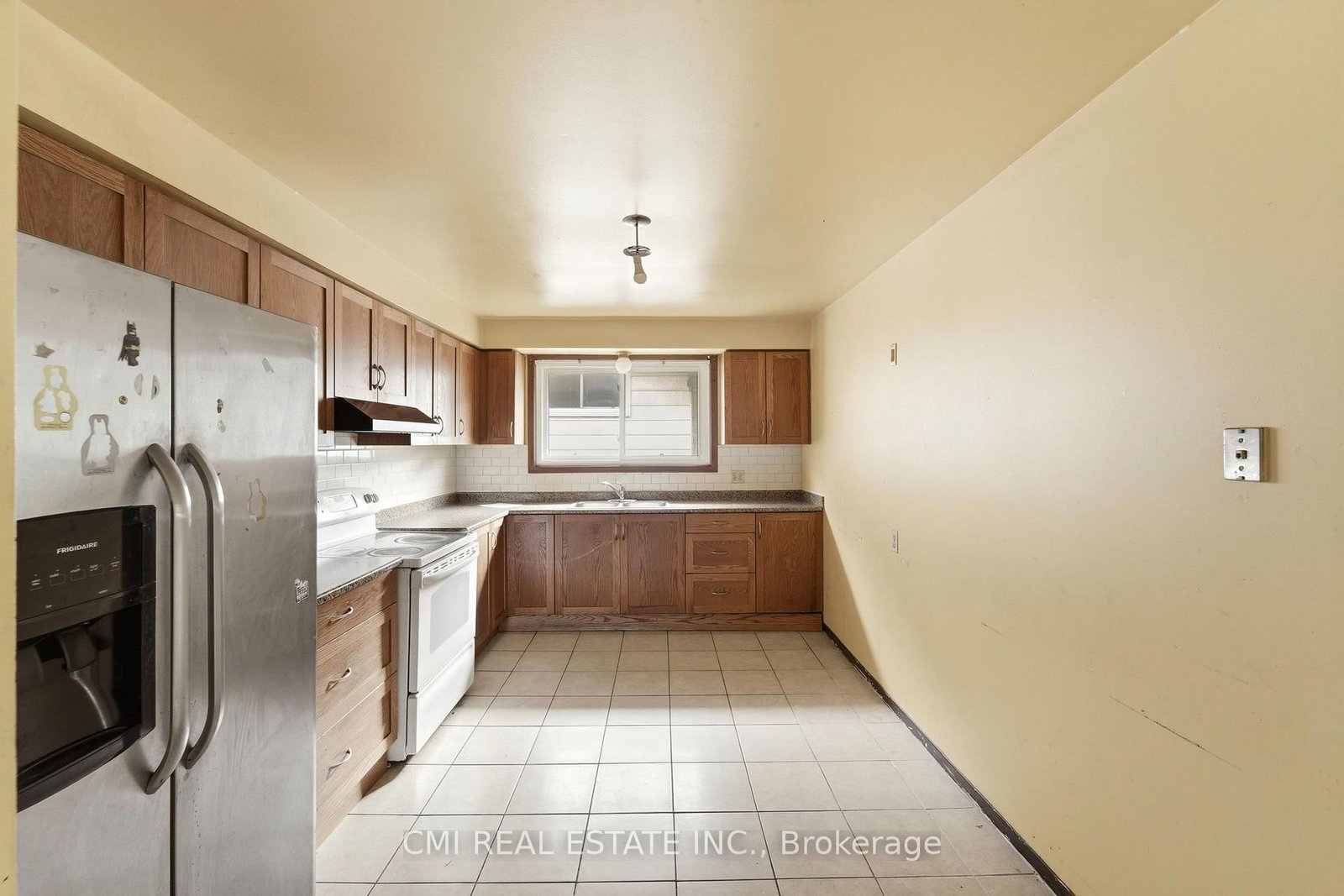 185 Lavina Cres, Hamilton — 17