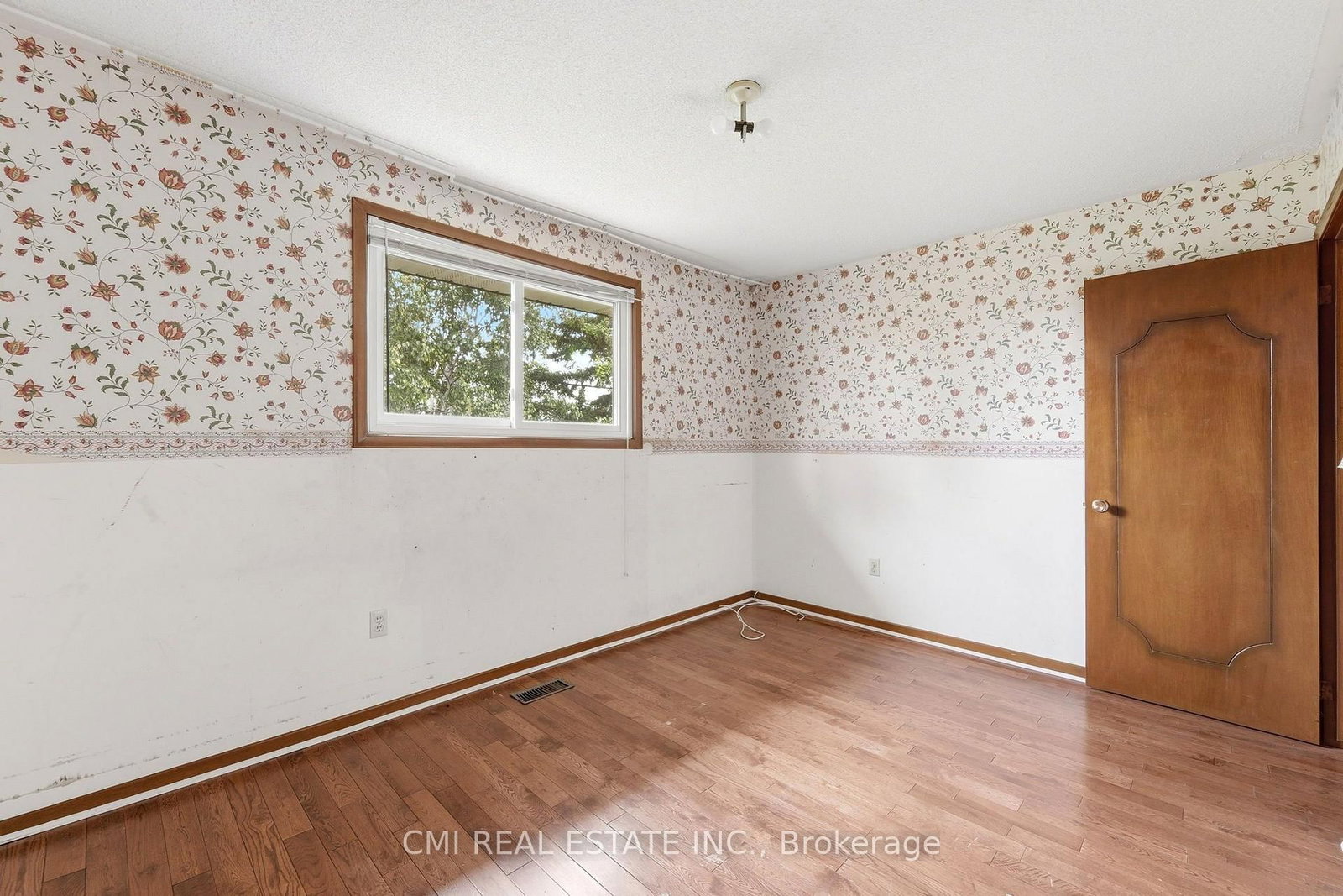 185 Lavina Cres, Hamilton — 30