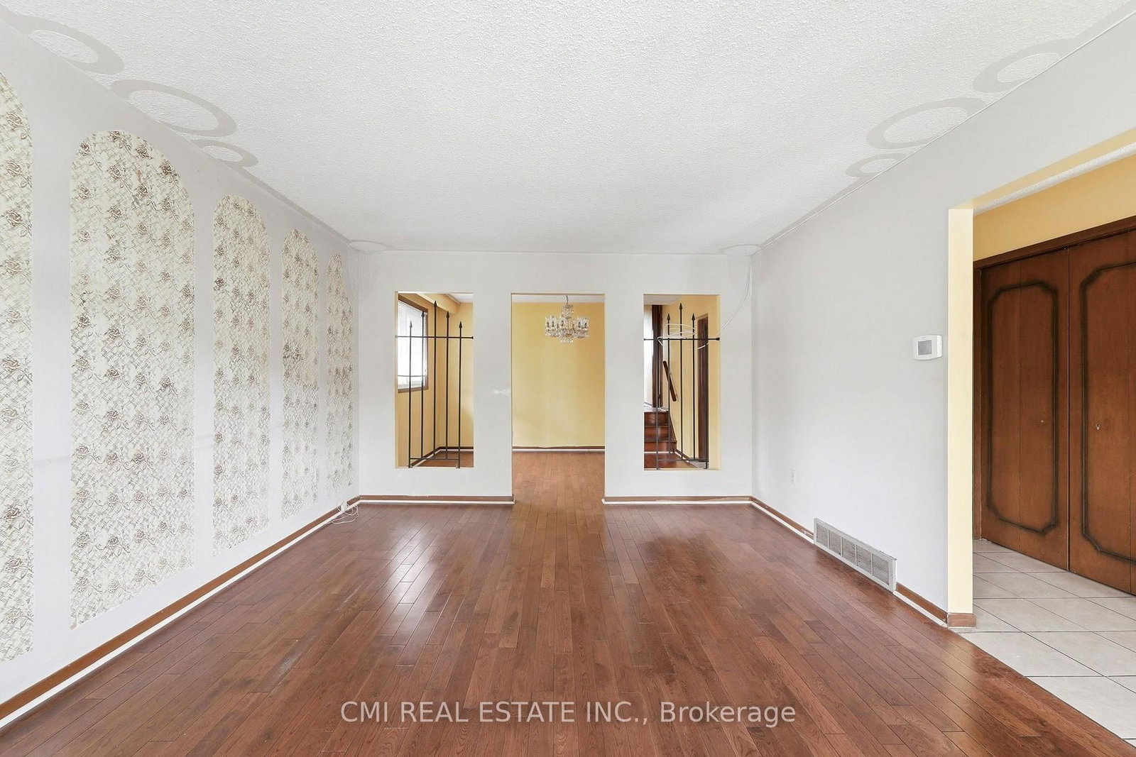 185 Lavina Cres, Hamilton — 9
