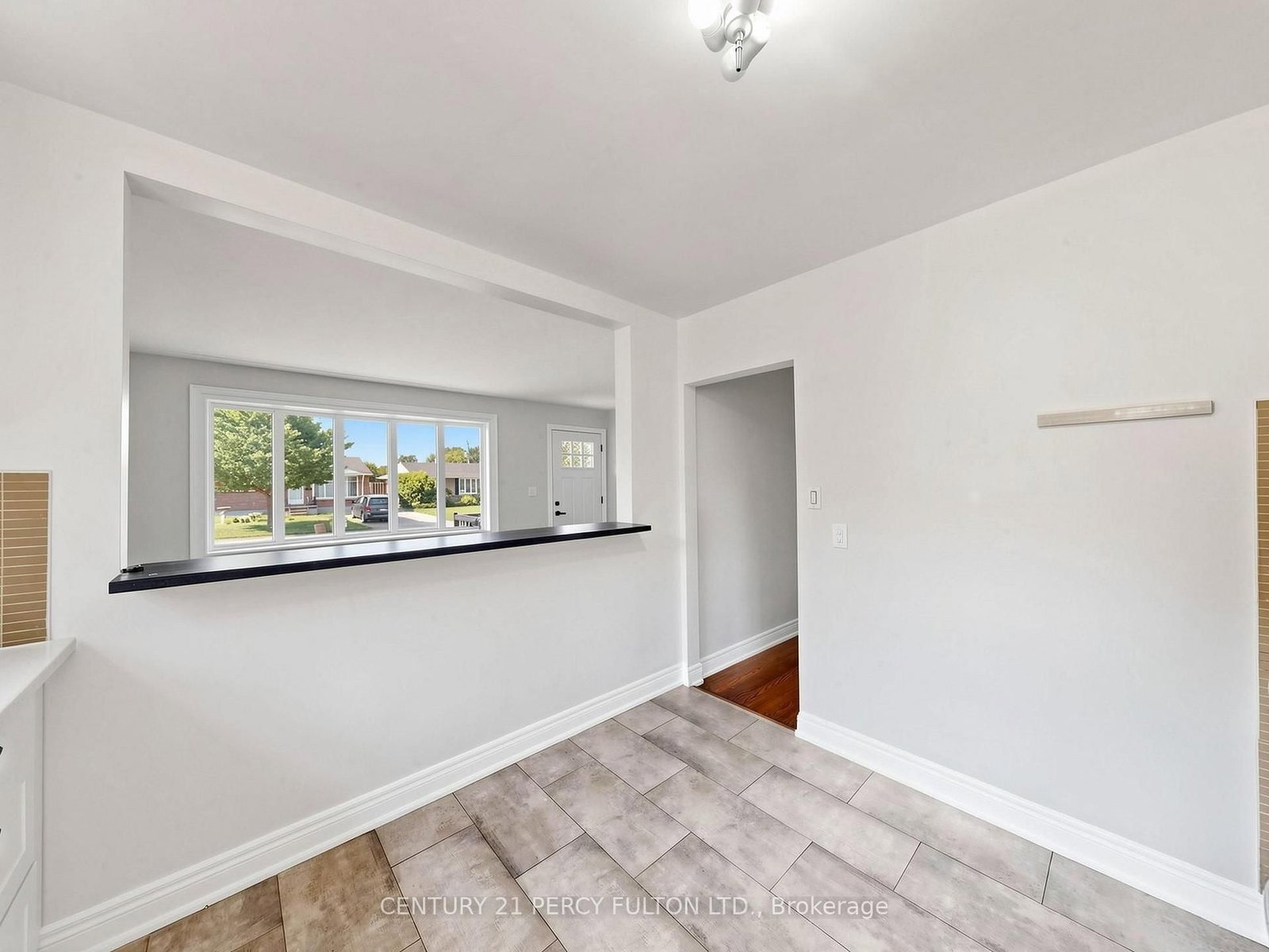 25 Kenwood Cres, Hamilton — 12