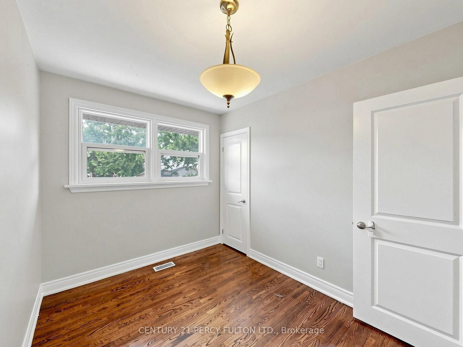 25 Kenwood Cres, Hamilton — 23