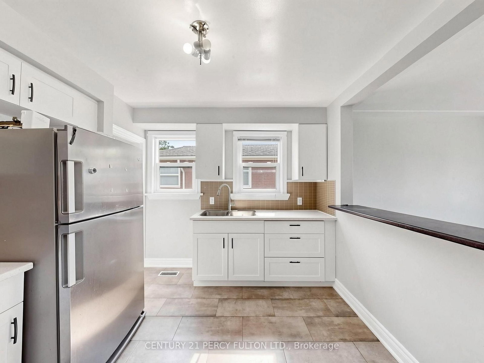25 Kenwood Cres, Hamilton — 9