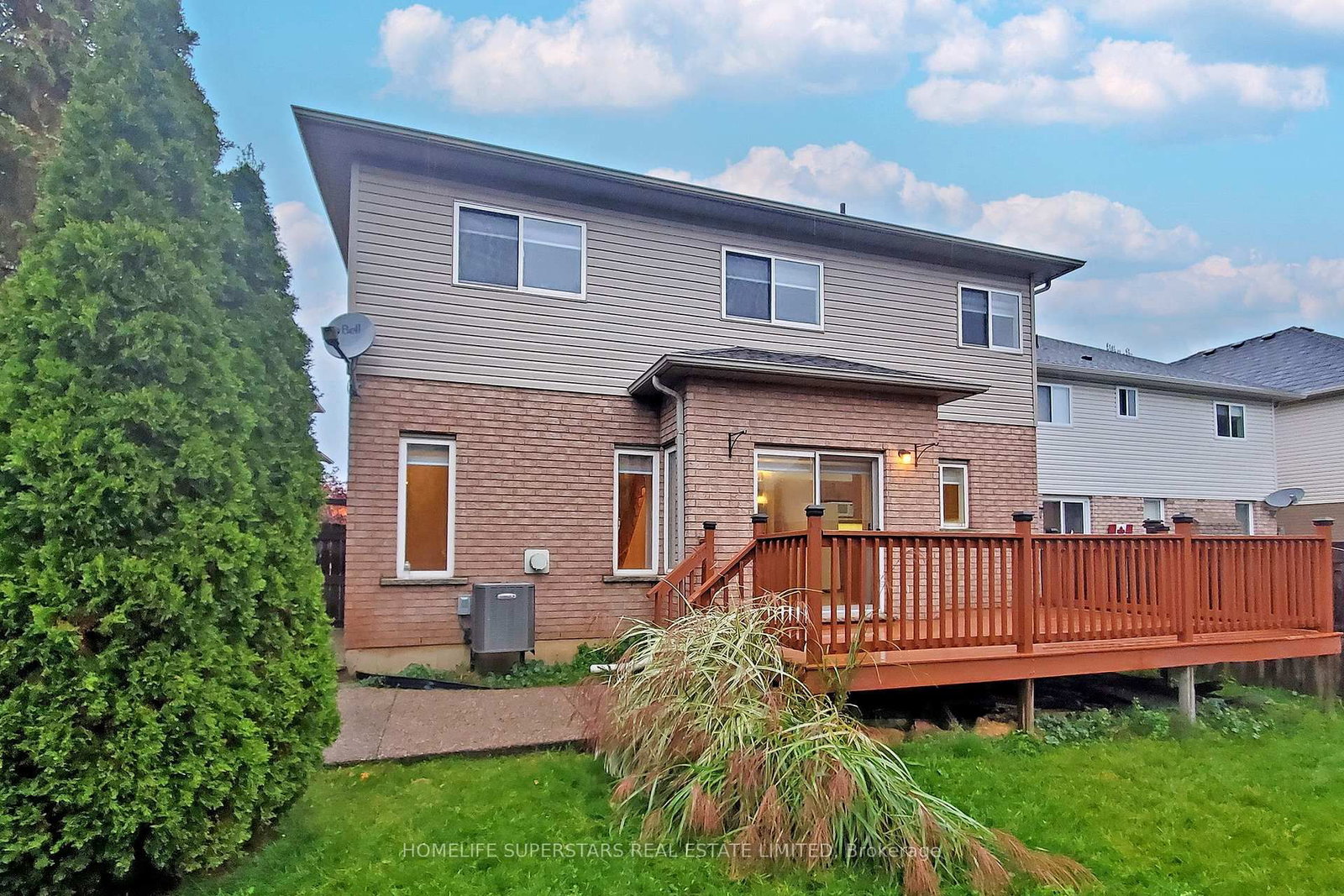 32 HOLKHAM Ave, Hamilton — 31