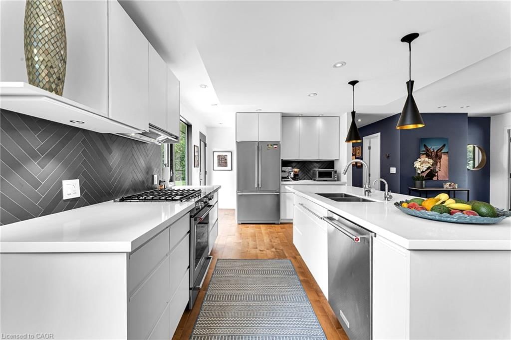 368 Philip Place, Ancaster — 13