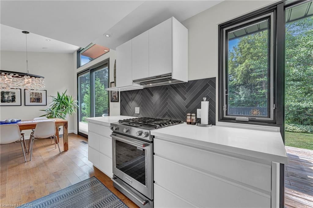 368 Philip Place, Ancaster — 15