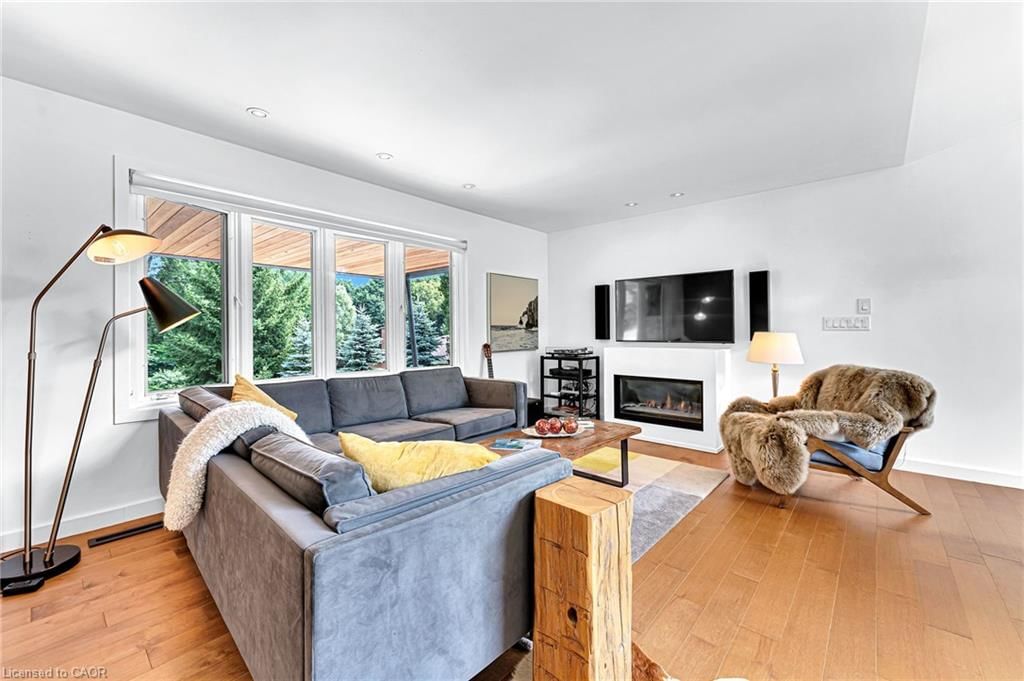 368 Philip Place, Ancaster — 17