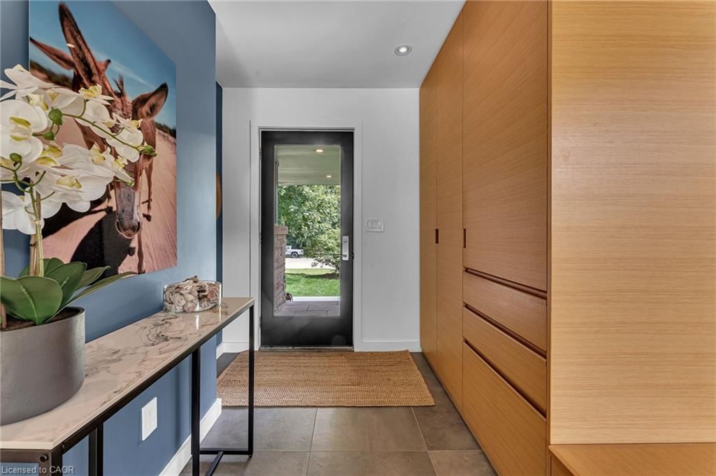 368 Philip Place, Ancaster — 9