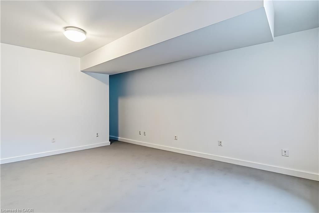 55 West 5th Street, Hamilton — 26