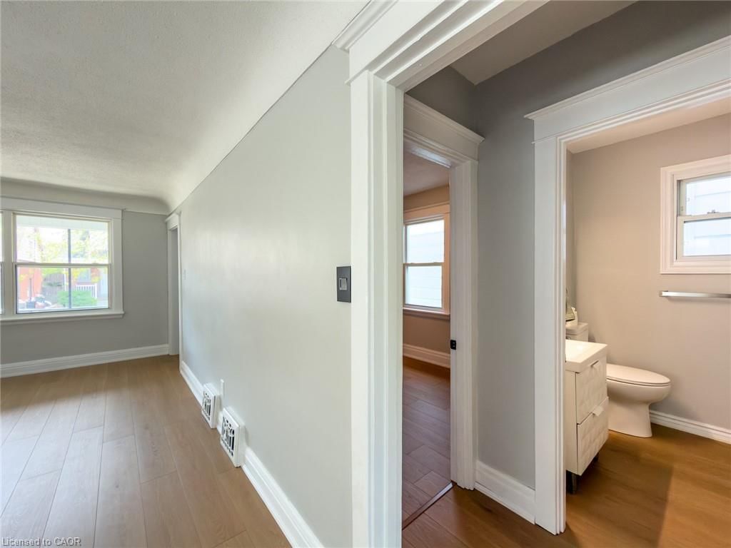 97 Crosthwaite Avenue, Hamilton — 19