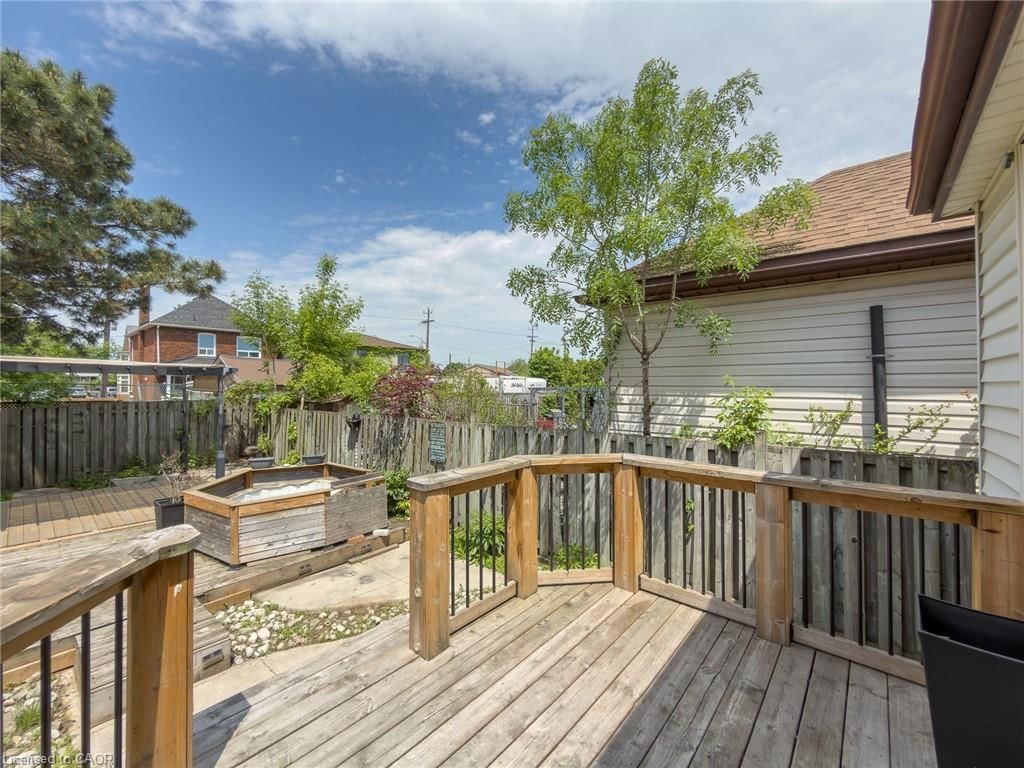 97 Crosthwaite Avenue, Hamilton — 32