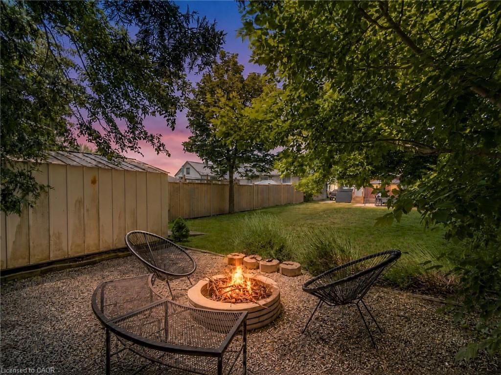 32 Lorne Street, St. Catharines — 8
