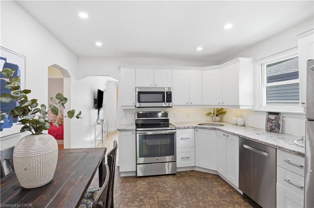 29 Shadyside Avenue, Hamilton — 7