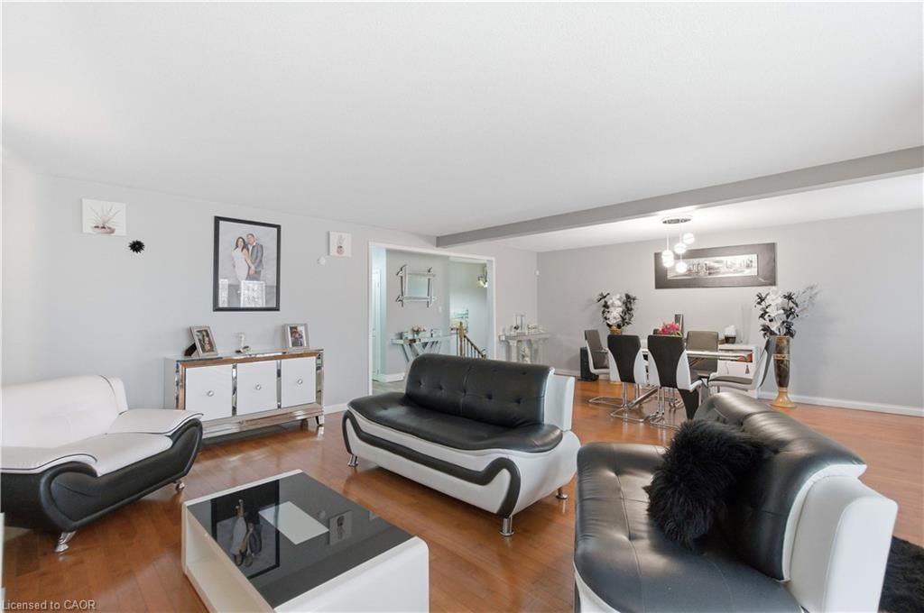 916 Stone Church Road, Hamilton — 10