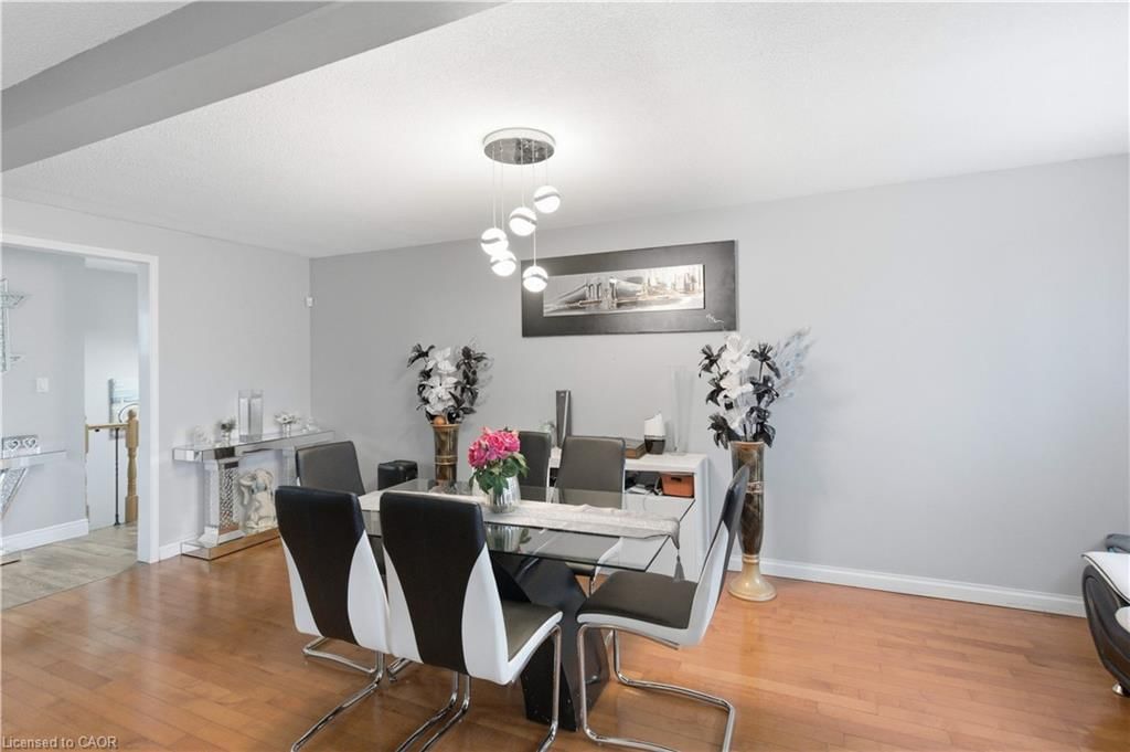 916 Stone Church Road, Hamilton — 6