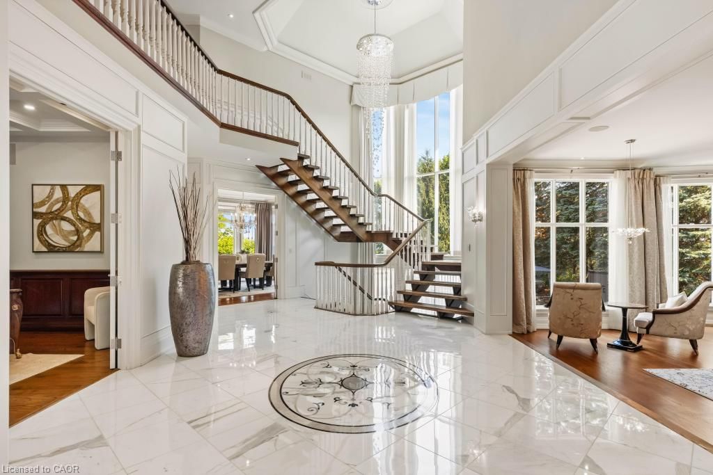 4038 Lakeshore Road, Burlington — 22